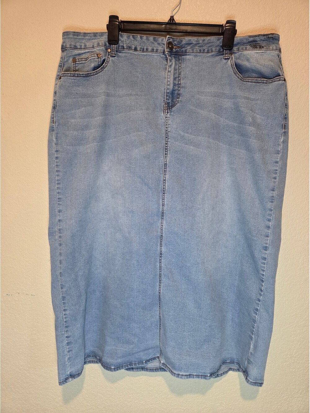 Est. 1946 Denim Light Blue Midi Denim Skirt Size 24W